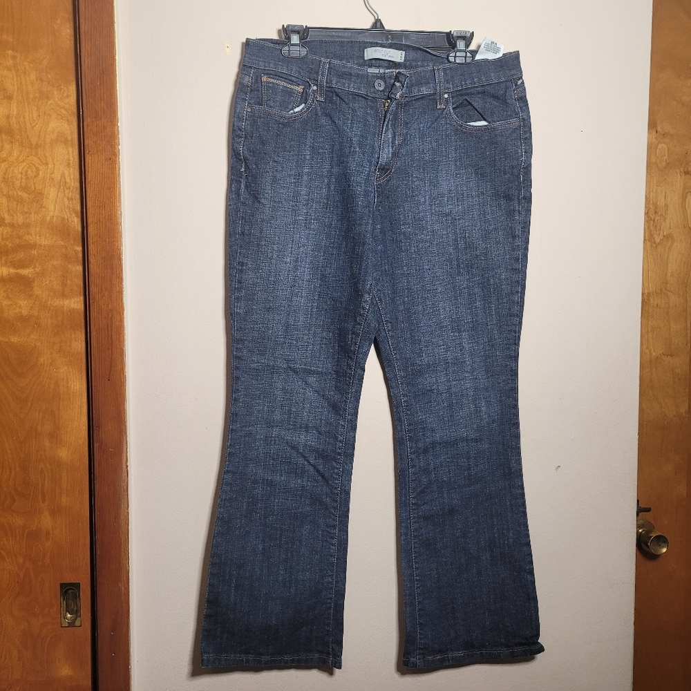 515 LEVIS jeas Bootcut size 14